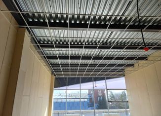 Продаю офис, 73 м2, Нижнекамск, улица Первопроходцев, 5Г