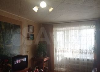 Продаю 1-ком. квартиру, 28.9 м2, Волжск, улица Щорса, 20А