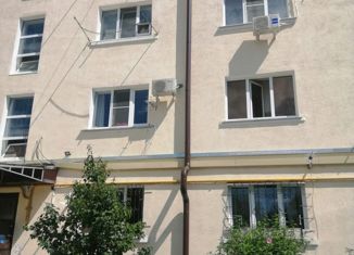 Продаю 1-ком. квартиру, 14 м2, Железноводск, улица Косякина, 26