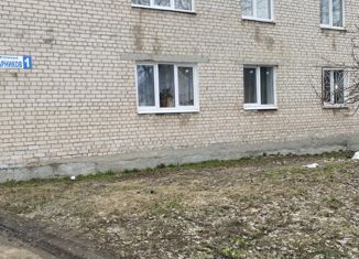 Продажа двухкомнатной квартиры, 44.2 м2, Свердловская область, улица Ударников, 1