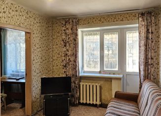 Продаю 2-ком. квартиру, 42.7 м2, Находка, Ленинградская улица, 9