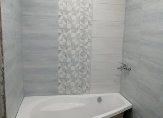 Продажа 2-ком. квартиры, 60.2 м2, Чебоксары, улица Сергея Бутякова, 10, ЖК Ясная Поляна