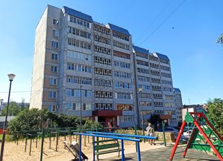 Продаю 3-ком. квартиру, 72.9 м2, Кирово-Чепецк, улица Володарского, 12