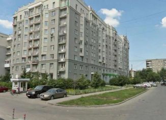 Сдается в аренду двухкомнатная квартира, 80 м2, Екатеринбург, улица Чайковского, 56, улица Чайковского