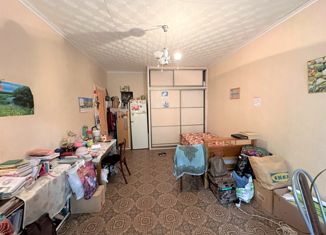 Продам комнату, 82.2 м2, Самара, улица Ерошевского, 49, Октябрьский район