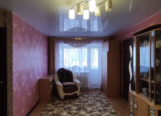 Продается двухкомнатная квартира, 41.5 м2, Североуральск, улица Павла Баянова, 11