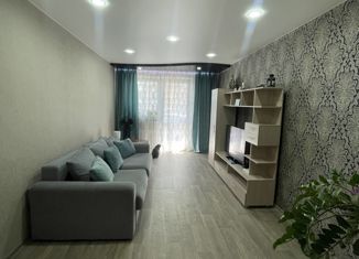 Продается 2-ком. квартира, 55.2 м2, Чайковский, улица Азина, 25