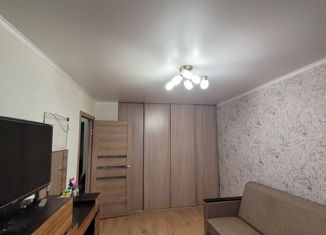 Продается 3-комнатная квартира, 61.7 м2, Оренбург, улица Орджоникидзе, 72