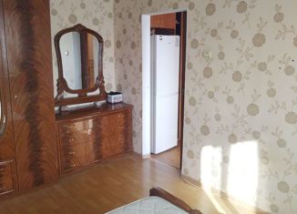 Сдам в аренду комнату, 44 м2, Калининград, Ленинский проспект, 83В