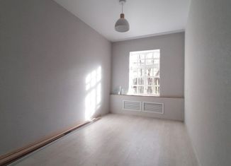 Продажа трехкомнатной квартиры, 54.3 м2, Кострома, улица Маяковского, 9