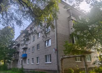 Продам 2-комнатную квартиру, 40.3 м2, Новгородская область, Лесная улица, 26