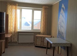 Продается 1-ком. квартира, 37 м2, поселок городского типа Кугеси, улица Карла Маркса, 112