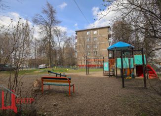 Продается 2-ком. квартира, 47 м2, Коломна, улица Карла Либкнехта, 34А