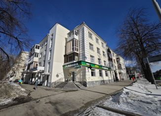 Продается трехкомнатная квартира, 83.8 м2, Екатеринбург, проспект Ленина, 81, метро Динамо