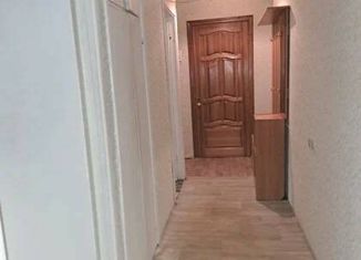 Продам 3-ком. квартиру, 68 м2, деревня Кощино, улица Калинина, 17