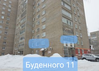 Продается 4-ком. квартира, 70.5 м2, Глазов, улица Будённого, 11