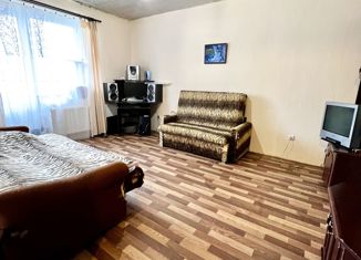 Продажа 1-ком. квартиры, 34.5 м2, Коммунар, Славянская улица, 1