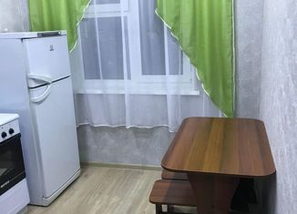 Продаю 3-ком. квартиру, 50 м2, Усть-Илимск, улица Булгакова, 8