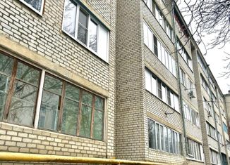 Продается 2-комнатная квартира, 56 м2, станица Ессентукская, улица Гагарина, 7А