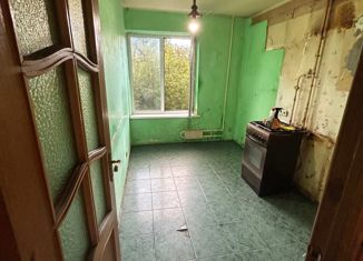 3-комнатная квартира на продажу, 60.5 м2, Москва, улица Верхние Поля, 5к3, метро Братиславская