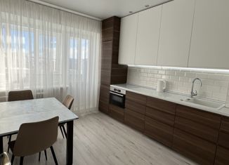 3-комнатная квартира на продажу, 71.6 м2, Тюменская область, проспект Ленина, 54