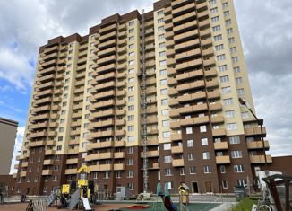 Продажа трехкомнатной квартиры, 73.8 м2, Новосибирск, улица Виктора Уса, 1/1, метро Студенческая