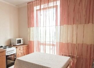 Сдам 1-ком. квартиру, 40 м2, Альметьевск, проспект Строителей, 80