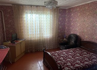 Продаю 2-комнатную квартиру, 54 м2, рабочий посёлок Медвенка, Советская улица, 74Б