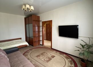 1-комнатная квартира на продажу, 35 м2, Тольятти, улица Карла Маркса, 82, Центральный район