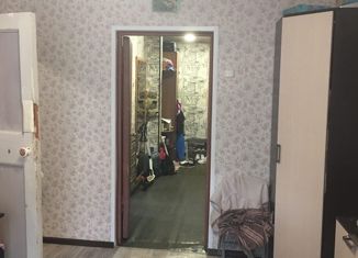 Продам 2-комнатную квартиру, 45 м2, Нижний Новгород, улица Толбухина, 17, улица Толбухина