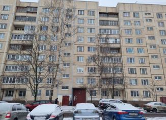 Продается однокомнатная квартира, 33.6 м2, Санкт-Петербург, Рыбацкий проспект, 19к1, метро Рыбацкое