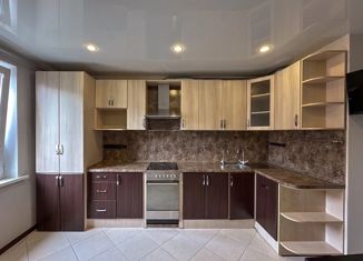 Продажа двухкомнатной квартиры, 61.1 м2, Колпино, улица Ижорского Батальона, 23