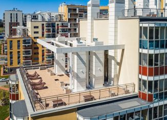 Продам 2-ком. квартиру, 57.43 м2, поселок Бугры, улица Шекспира, 1к2, ЖК Энфилд