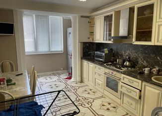 2-ком. квартира на продажу, 68 м2, Каспийск, Каспийская улица, 6Б