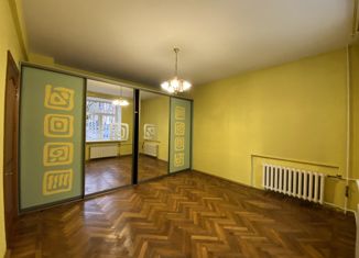 Продажа 3-комнатной квартиры, 92 м2, Москва, Новопесчаная улица, 26, станция Зорге