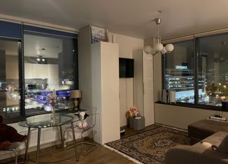 Продаю квартиру студию, 30 м2, Екатеринбург, улица Малышева, 42А, улица Малышева