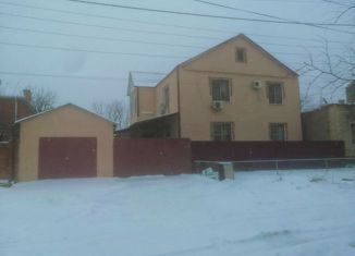 Продаю дом, 200 м2, Астрахань, улица Орджоникидзе, 50