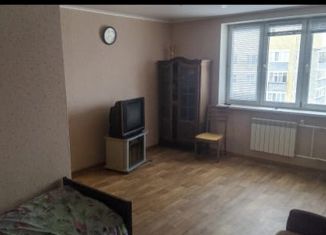 Сдается в аренду 1-ком. квартира, 37 м2, Стерлитамак, улица Строителей, 18