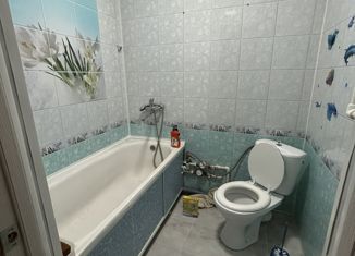 Продаю однокомнатную квартиру, 26.4 м2, Лениногорск, улица Добролюбова, 9