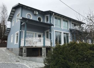 Продаю дом, 200 м2, Питкяранта, улица Ленина, 154