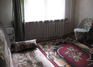 Продам двухкомнатную квартиру, 42 м2, Боровск, улица Ленина, 61