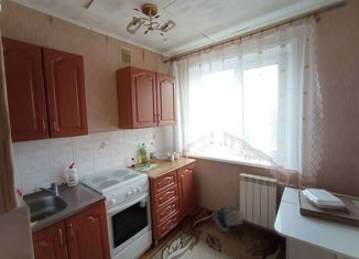 Продам 3-комнатную квартиру, 60 м2, Шарыпово, 6-й микрорайон, 44