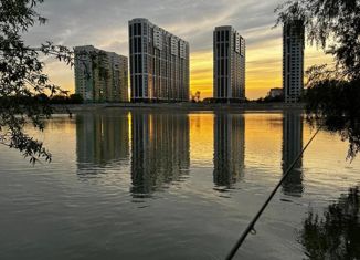 Трехкомнатная квартира на продажу, 96 м2, Краснодар, ЖК Фреш, улица имени Валерия Гассия, 4/7лит2