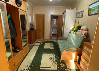 Продается 2-ком. квартира, 77 м2, село Москово, улица Горшкова, 23