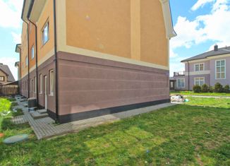 Продаю таунхаус, 175 м2, Гурьевск, Цветочная улица, 2А