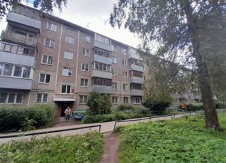 Продажа 3-ком. квартиры, 57 м2, Иваново, улица Шубиных, 19