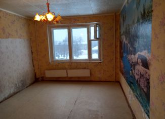 Продажа 2-ком. квартиры, 51 м2, Ярцево, Школьная улица, 16