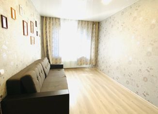 Продается 1-комнатная квартира, 36 м2, Псковская область, Владимирская улица, 5Б