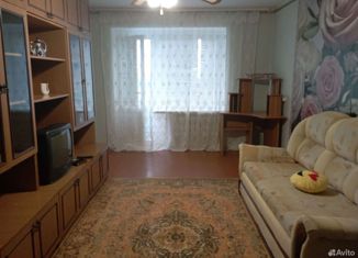 Продаю трехкомнатную квартиру, 61.3 м2, Будённовск, 8-й микрорайон, 1