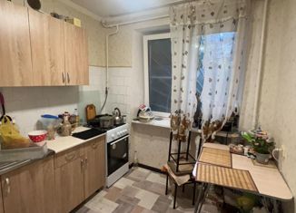 Продам двухкомнатную квартиру, 37 м2, поселок городского типа Свободы, проспект Калинина, 154